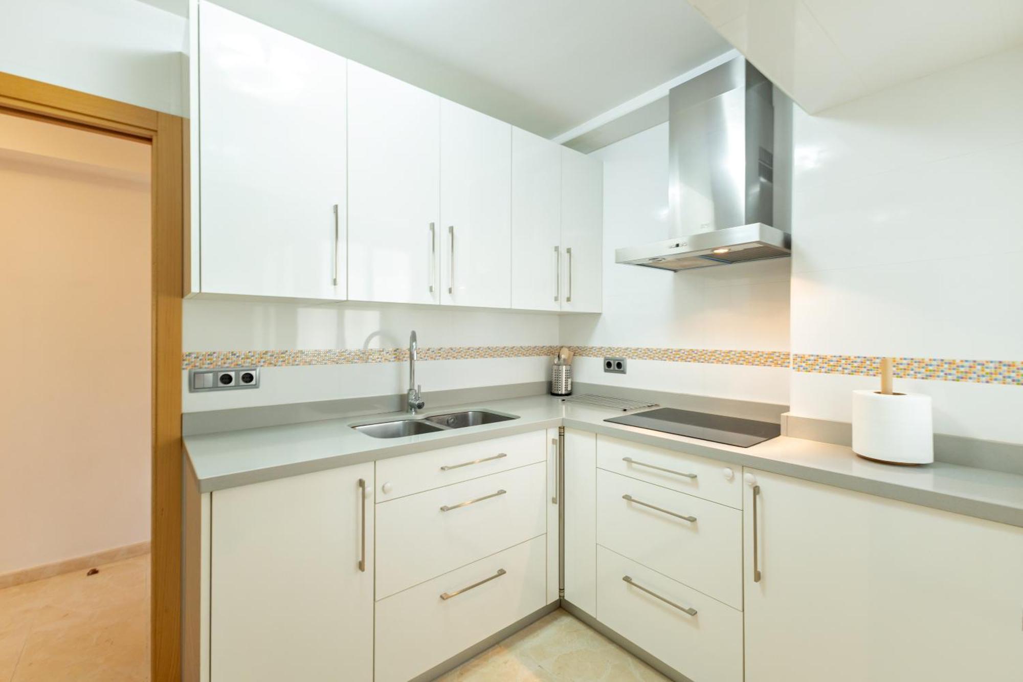 Charming 3 Bedroom Apartment At Triana Center By Oui Sevilla Kültér fotó